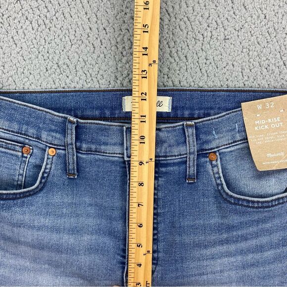 Madewell Women's Mid Rise Kick Out Bootcut Stretch Jeans  NWT   |   Size:  32 - Picture 9 of 16